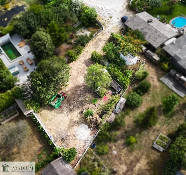 Grundstück in ruhiger Lage - bauen Sie Ihr Haus in Sollenau - Titelbild