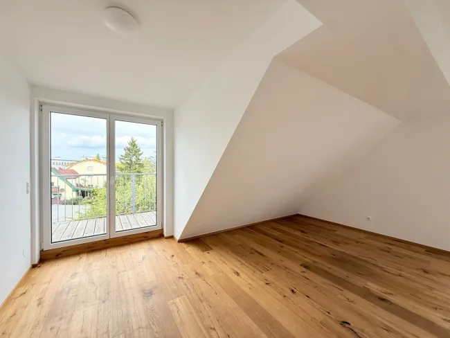Lemböckgasse Dachgeschosswohnung zzgl. Terrasse 14,88m² nähe U-Bahnlinie Perfekterstraße! - Titelbild