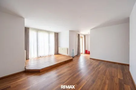 großzügige 98m² | 3 Zimmer Maisonette-Wohnung | Hietzinger Grünruhelage | inkl. Garage