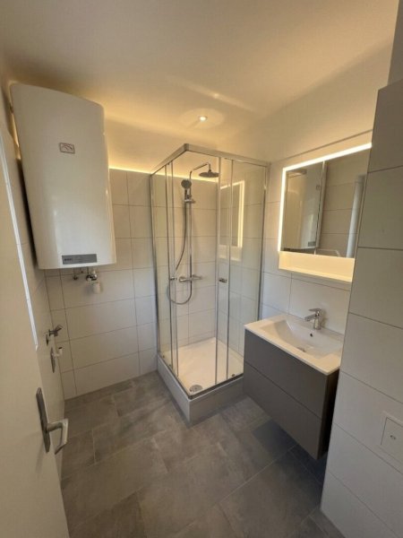 RARITÄT - Geniale 60m² Wohnung in der gefragtesten Lage von Graz - UNI & LKH nur 5 Minuten entfernt - 2er WG fähig! - Kurz Verfügbar - Sofort Termin vereinbaren!!!!