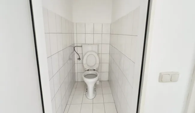 23b