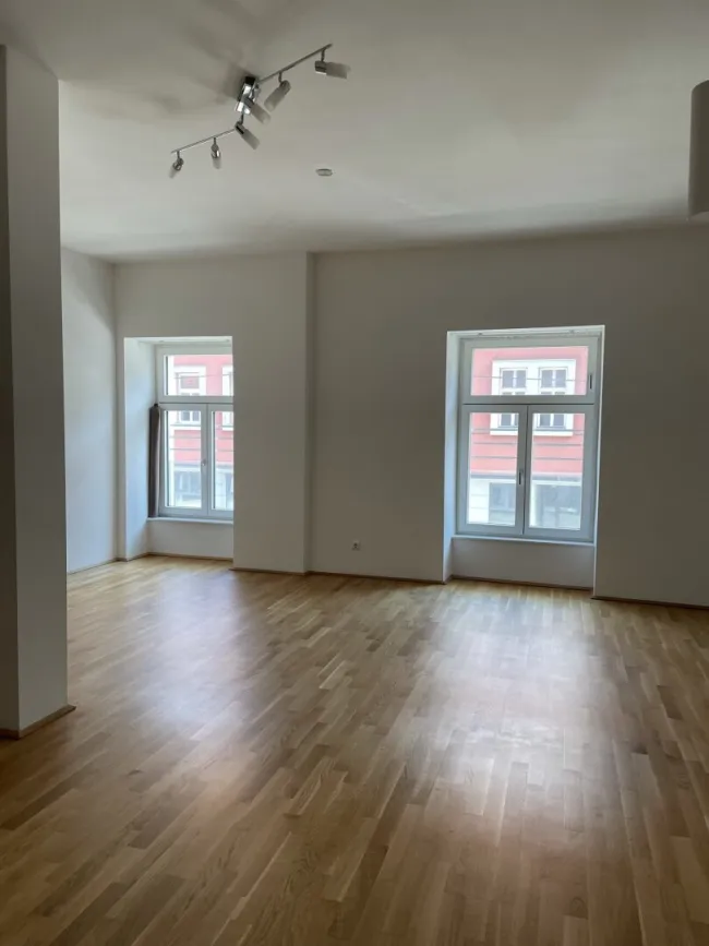 Schöne 2-Zimmer Wohnung im Zentrum von Bruck an der Mur - Bild