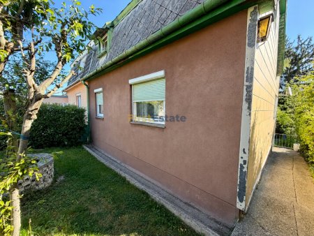 Gebäude
