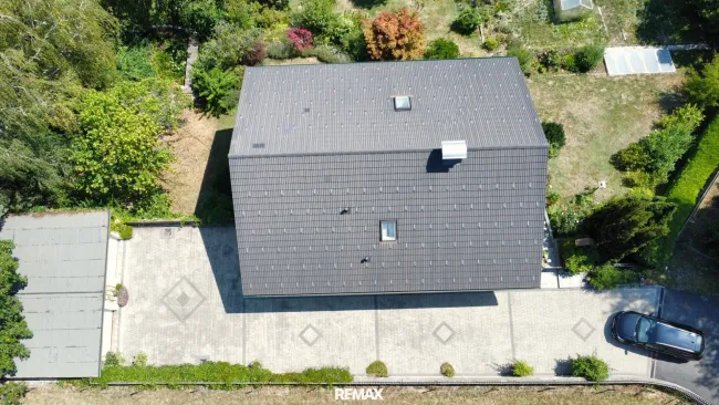 Haus mit Zufahrt
