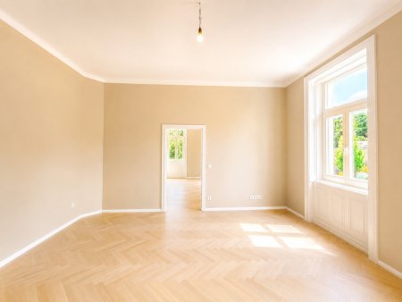 Generalsanierte Designerwohnung mit Erker & Fernblick | 77,66 m² | 1. OG | 1190 Döbling |