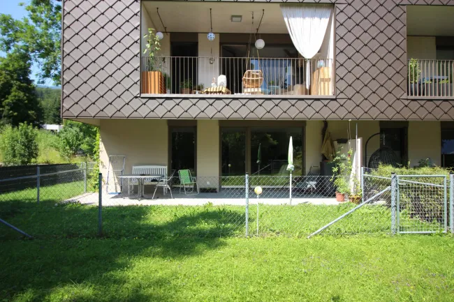 Hochwertige 2-Zimmer Gartewohnung mit Carport in gefragter Lage - Bild