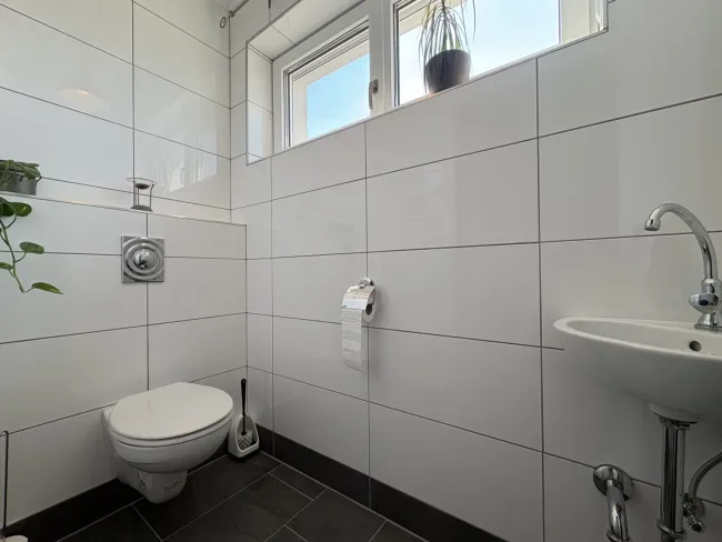 WC 1