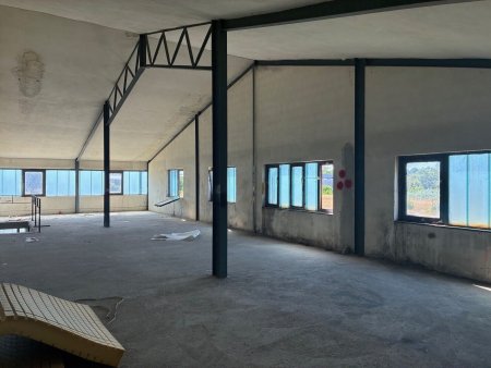 Lagerhalle - flexibel teilbar - nahe Flughafen Wien
