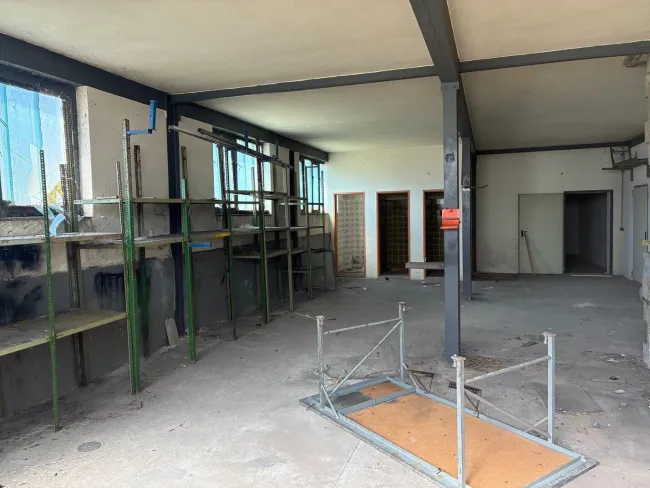 Lagerhalle - flexibel teilbar - nahe Flughafen Wien - Bild