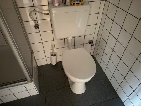 Gemütliche Garçonnière mit Eigengarten in 4050 Traun – Ihr neues Zuhause wartet auf Sie!