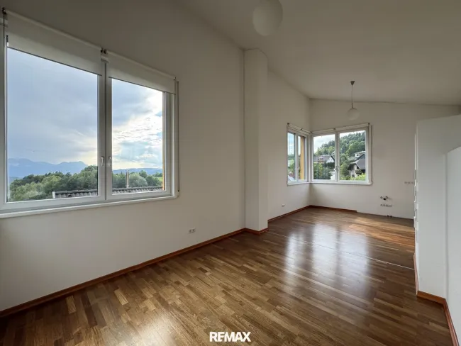 Büro/Schlafzimmer
