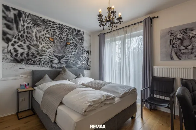 Zimmer 2 OG