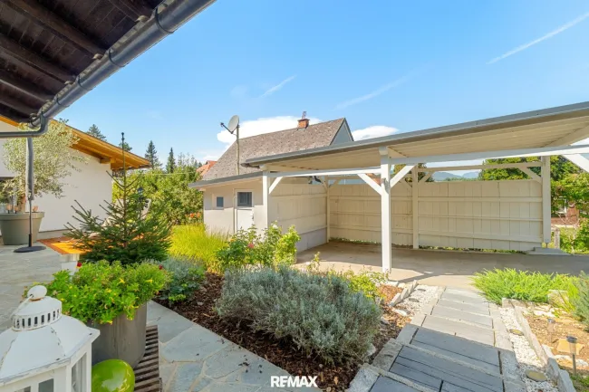 Carport