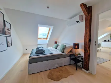 Schlafzimmer mit Klimaanlage