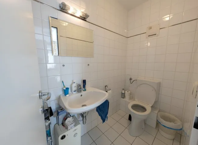 WC für Mitarbeiter*innen