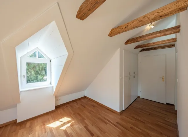 Eingangsbereich Schlafzimmer mit Kastenverbau