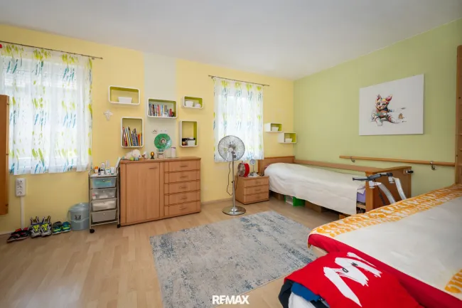 Kinderzimmer EG