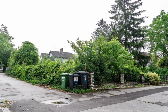 Kleinmünchen: Grundstück mit genehmigtem Bauplan für 6 Wohneinheiten – Ihre Investitionschance! - Titelbild