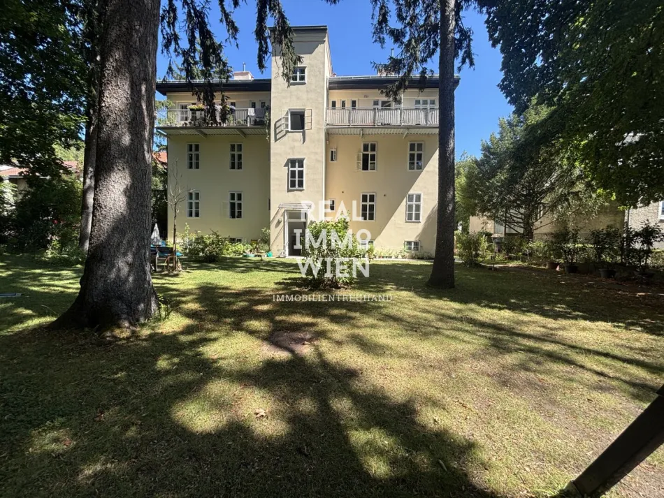 Charmante 3-Zimmer-Altbauwohnung mit Veranda und Gemeinschaftsgarten - Titelbild