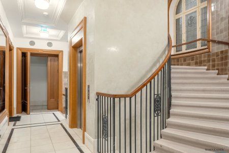 High-Class Living im Herzen Wiens - Exklusive, vollmöblierte Wohnung in renommiertem Haus am Hohen Markt