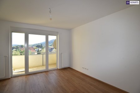 TOP-GELEGENHEIT! Liebevoll sanierte 2-Zimmer Wohnung mit Balkon - Erstbezug nach Sanierung!