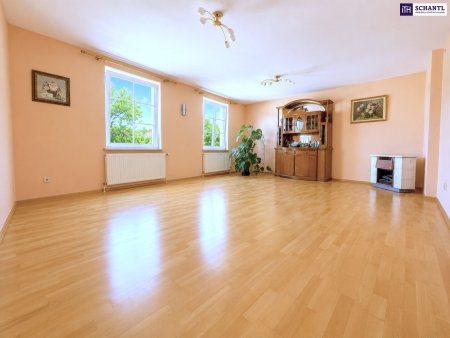 Platz für Wohnen, Arbeiten und mehr – großzügige Liegenschaft in Himberg!
