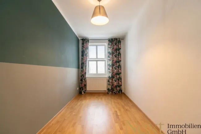 Schlafzimmer II (KI generiert)