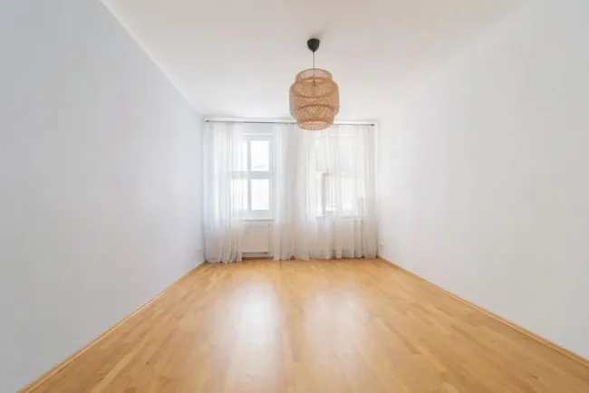 Schlafzimmer I (KI generiert)