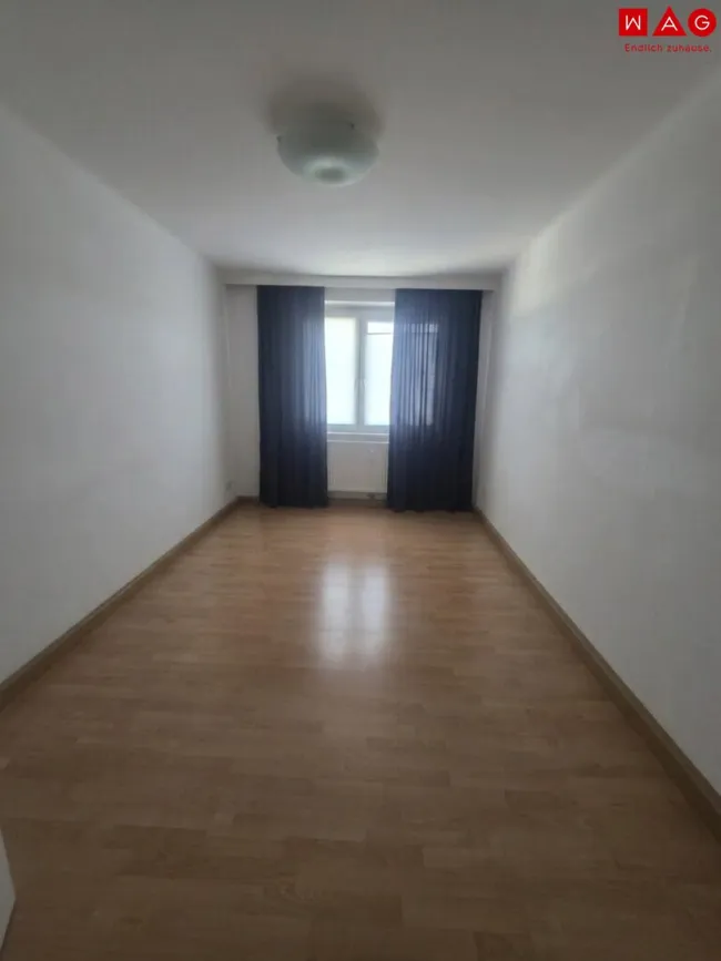Kinderzimmer/Bürozimmer