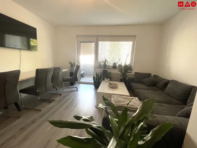Wohnzimmer KI-bearbeitet