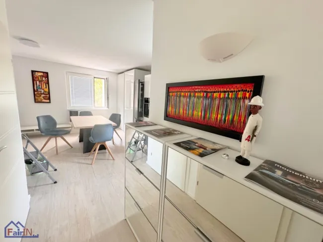 Moderne 2-Zimmer Wohnung mit Kamin und Fußbodenheizung in begehrter Lage des 13. Bezirkes - Titelbild