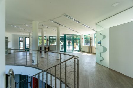 Geschäftsraum Richtung Eingangsbereich