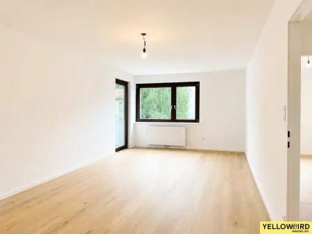 Erstbezug nach Sanierung I 3-Zimmer-Wohnung I Loggia I Innenhofseitig I FREIER MIETZINS I Attraktiv für Anleger