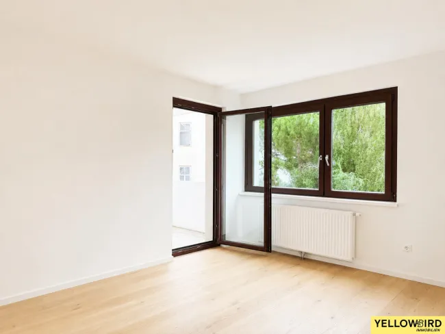 Erstbezug nach Sanierung I 3-Zimmer-Wohnung I Loggia I Innenhofseitig I FREIER MIETZINS I Attraktiv für Anleger - Bild