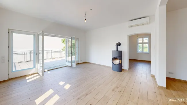 Elegantes Wohnen mit Freiflächen und hochwertigem Komfort | ZELLMANN IMMOBILIEN - Bild