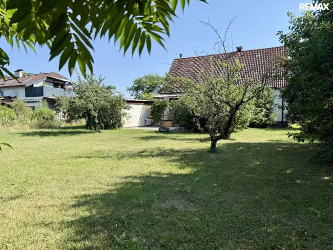 Charmantes Einfamilienhaus mit ca. 99,10 m² Wfl. auf 1.027 m² Eigengrund zu kaufen! - Bild