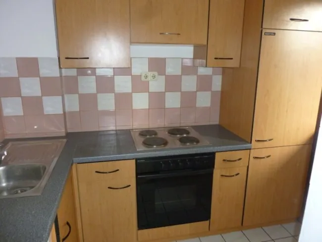 Wohnzimmer - Kleines 2 Zimmer Appartement mit PKW-Stellplatz Miete Grödig Salzburg