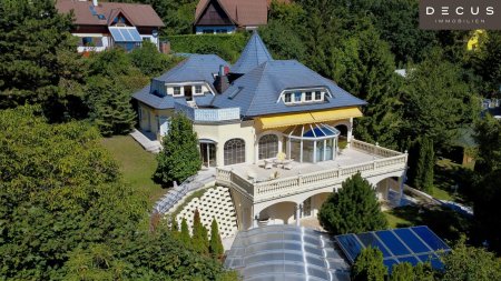LUXUSVILLA IN GRÜNER BESTLAGE AM SONNENHANG