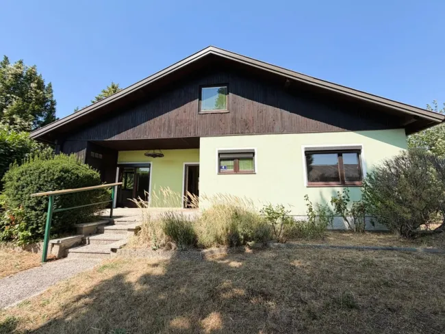 Bungalow mit Charme in ruhiger Wohnlage – Ihr neues Zuhause in Matzendorf - Bild