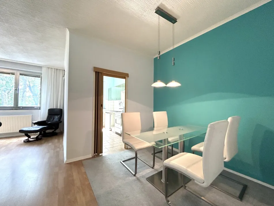Möbliert oder unmöbliert - Blick ins Grüne! 3-Zimmer-Wohnung mit Loggia in der Thermenregion Bad Vöslau! - Bild