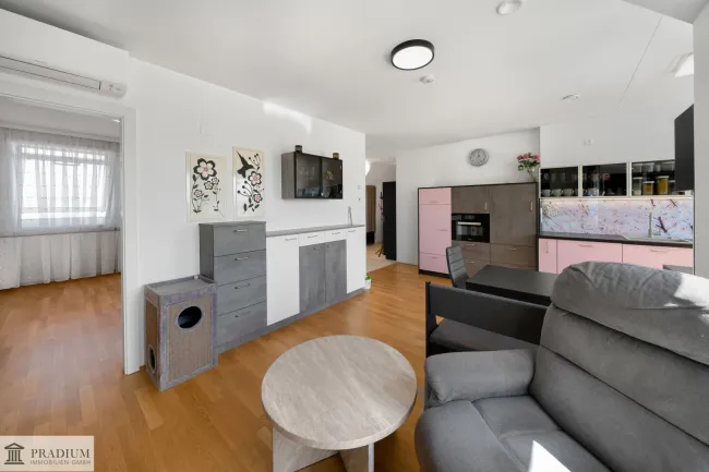Modernes Wohnen über den Dächern – ca. 76 m² Dachgeschoßtraum mit Terrasse und Top-Ausstattung in Wien Liesing - Bild