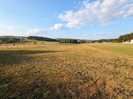 Attraktives Baugrundstück im Dorfgebiet