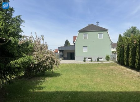 Charmantes Wohnhaus möbliert, sofort Verfügbar!