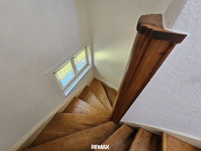 Stiege ins Obergeschoss