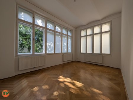 Prachtvolle Hietzinger Villenetage auf über 200 m²
