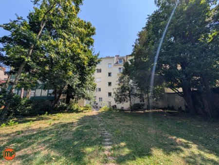 Ihre Traumwohnung in Oberdöbling: 3 Zimmer auf 100 m² mit Gartennutzung