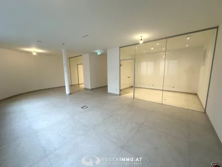 5730 Mittersill: Neubau !! Büro, Praxis, Therapie, Kanzlei uvm. ab SOFORT zu vermieten ! Parkplätze vorhanden, Lift im Haus !