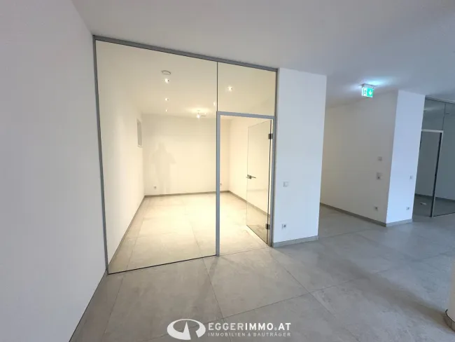 5730 Mittersill: Neubau !! Büro, Praxis, Therapie, Kanzlei uvm. ab SOFORT zu vermieten ! Parkplätze vorhanden, Lift im Haus ! - Bild