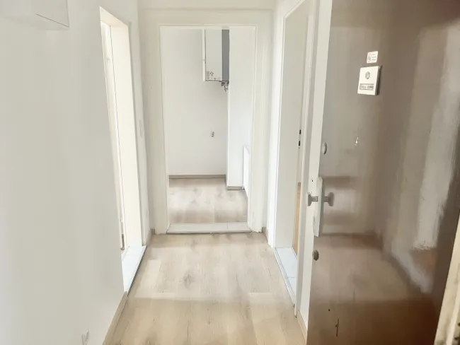 Unbefristete 3-Zimmer-Wohnung im 1. Stock - Nähe Matzleinsdorfer Platz - Titelbild