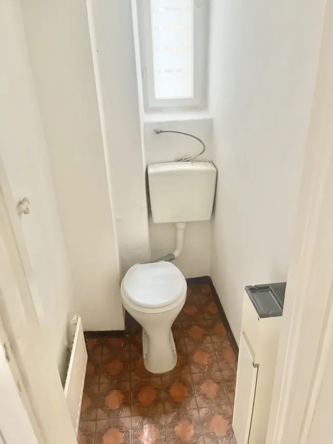 Unbefristete 3-Zimmer-Wohnung im 1. Stock - Nähe Matzleinsdorfer Platz - Bild